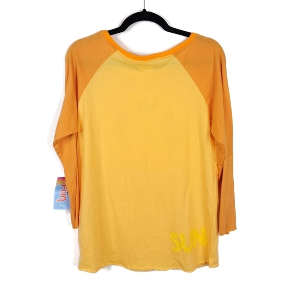 Warm Fun in the Sun Raglan Tee NWT - Picture 3 of 7